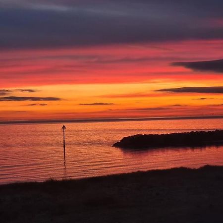 Jaywick Sands Awave From It All - Escape The City Life מראה חיצוני תמונה