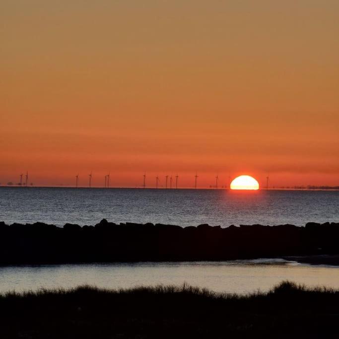 Jaywick Sands Awave From It All - Escape The City Life מראה חיצוני תמונה
